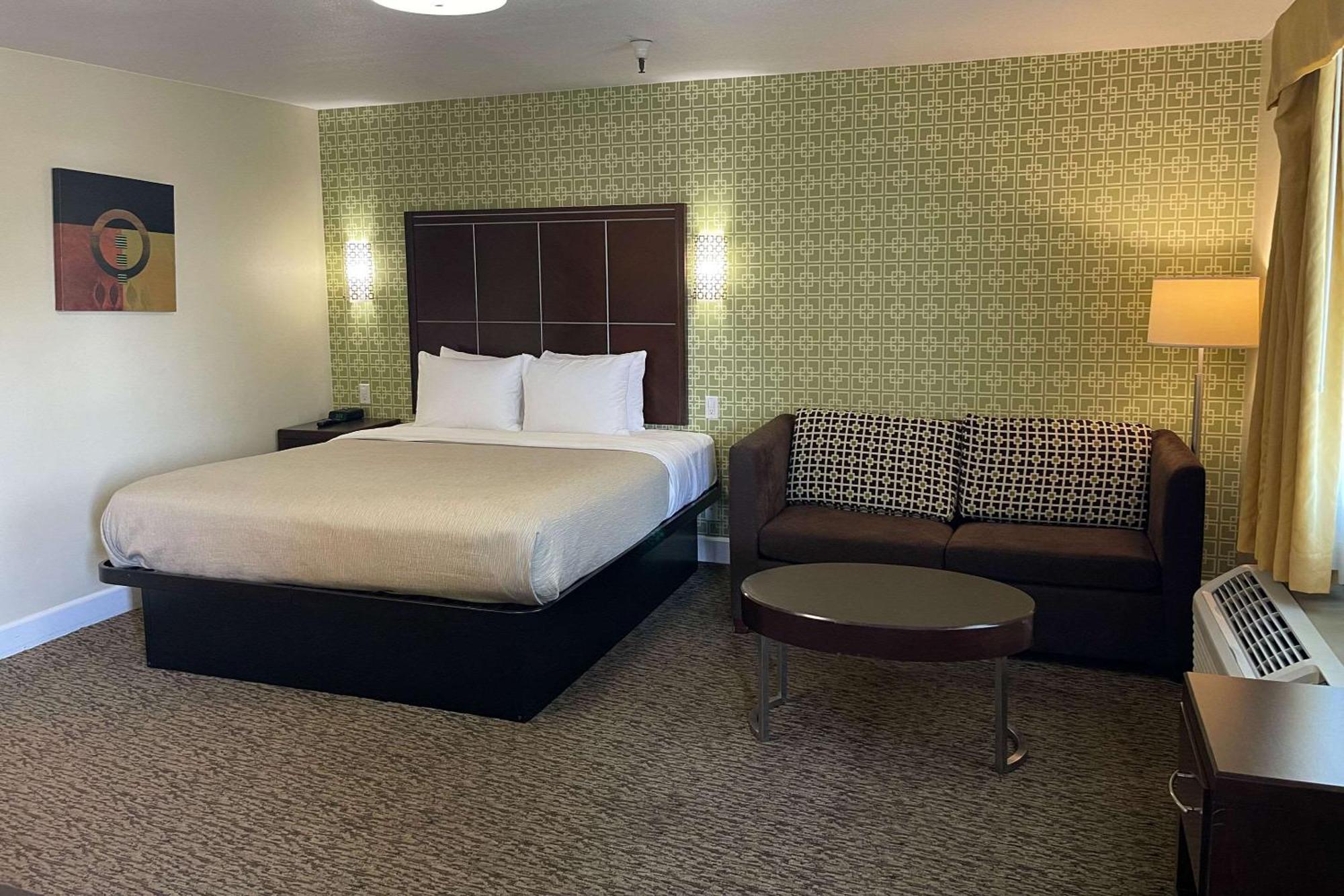 Quality Inn Ontario Airport Convention Center Dış mekan fotoğraf