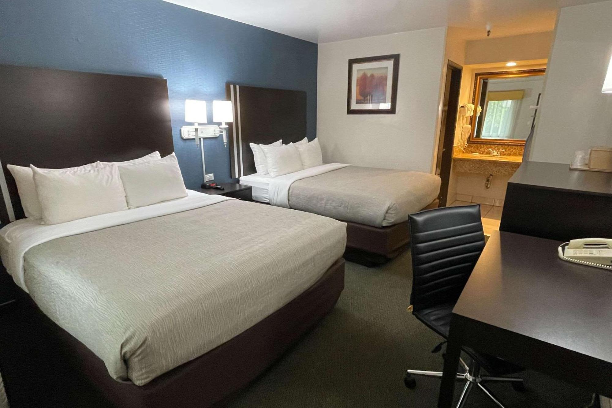 Quality Inn Ontario Airport Convention Center Dış mekan fotoğraf
