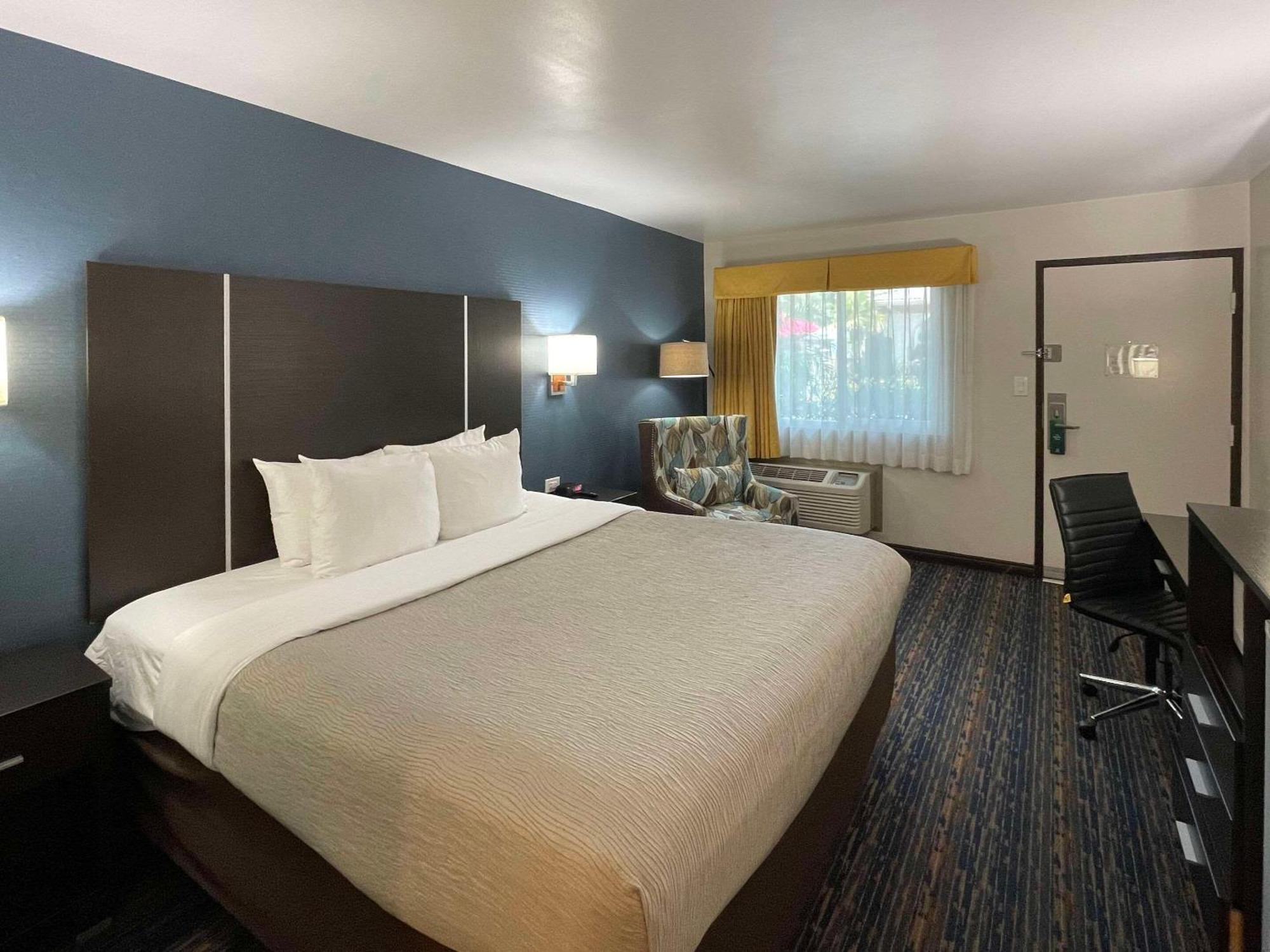 Quality Inn Ontario Airport Convention Center Dış mekan fotoğraf
